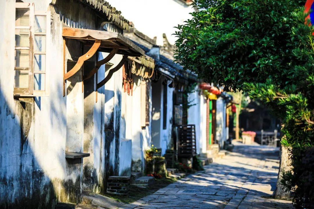 男朋友让我过来再联系怎么幽默回复？游戏画面